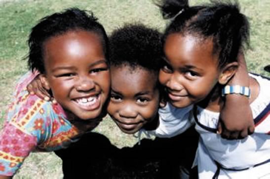 South Africa children happy to be helped South Africa children happy to be helped